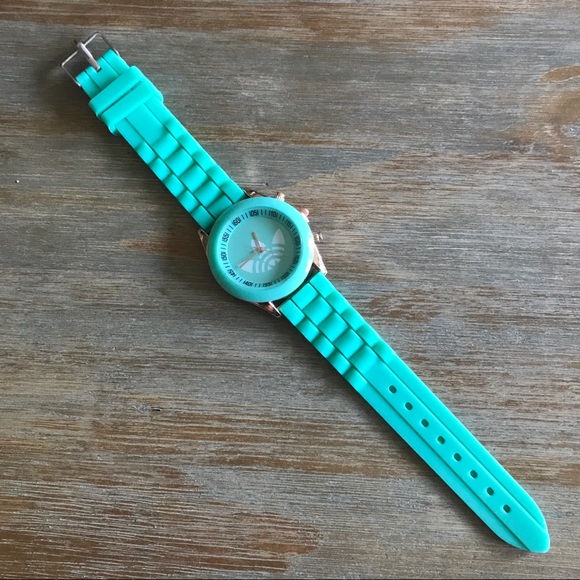 Mint Adidas Watch NWOT - Picture 4 of 4